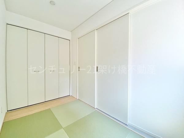 豊川市赤坂町第4　新築戸建（全3棟）2号棟