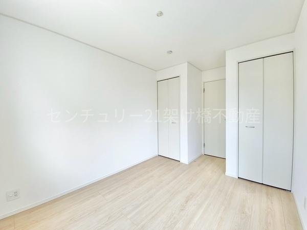 豊川市赤坂町第4　新築戸建（全3棟）2号棟