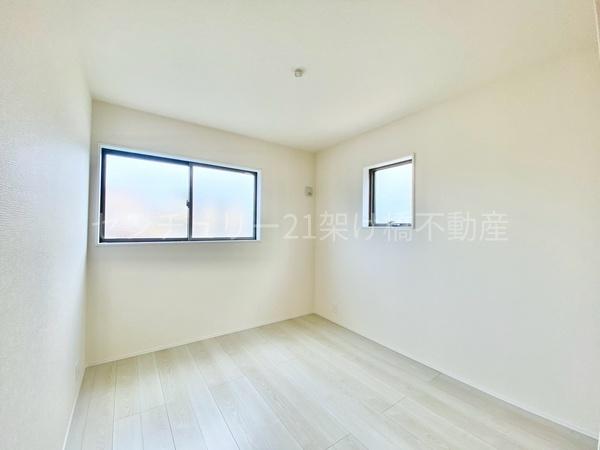 豊川市金屋本町1丁目59期　新築戸建(全３棟)３号棟