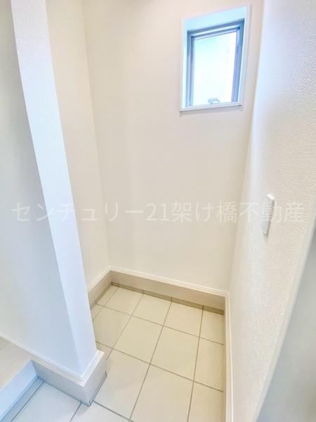 豊川市金屋本町1丁目59期　新築戸建(全３棟)３号棟