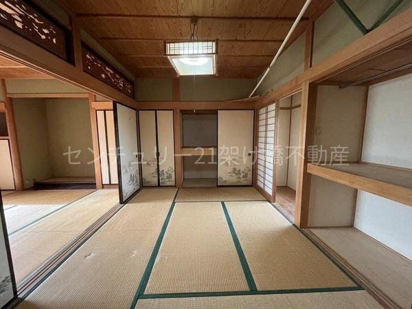 豊川市千両町上西ノ谷の中古一戸建て