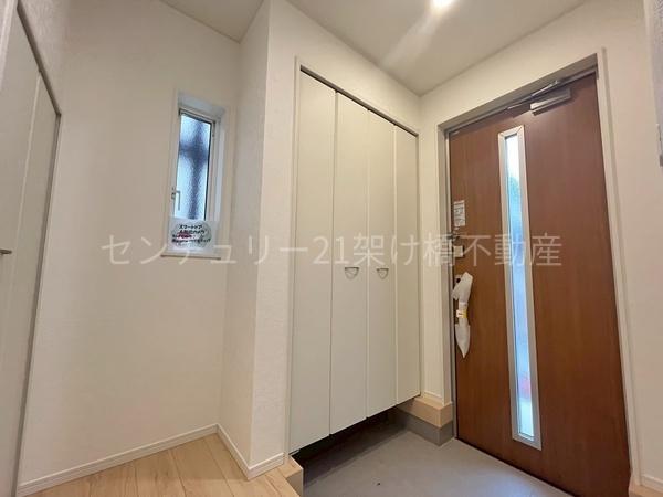 岡崎市上地町第8　新築戸建（全2棟）2号棟