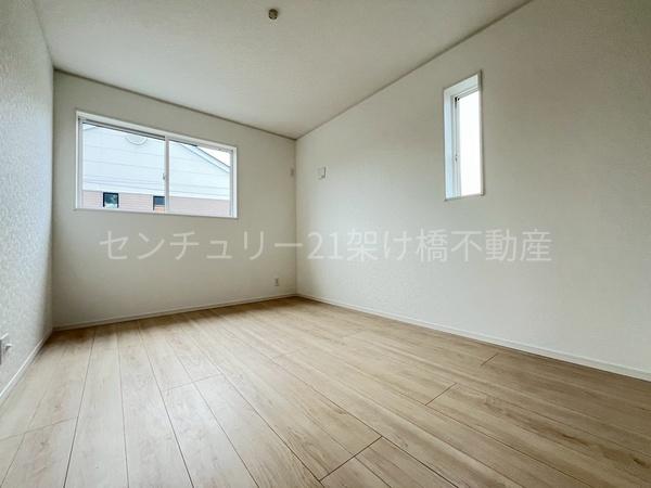 岡崎市上地町第9　新築戸建（全７棟）５号棟