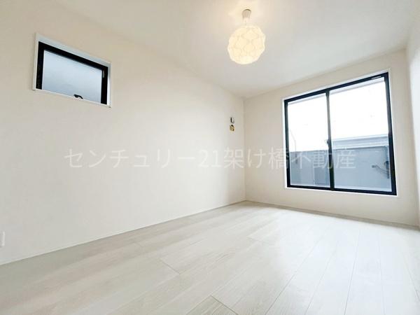 岡崎市上地5丁目　新築戸建（全2棟）１号棟