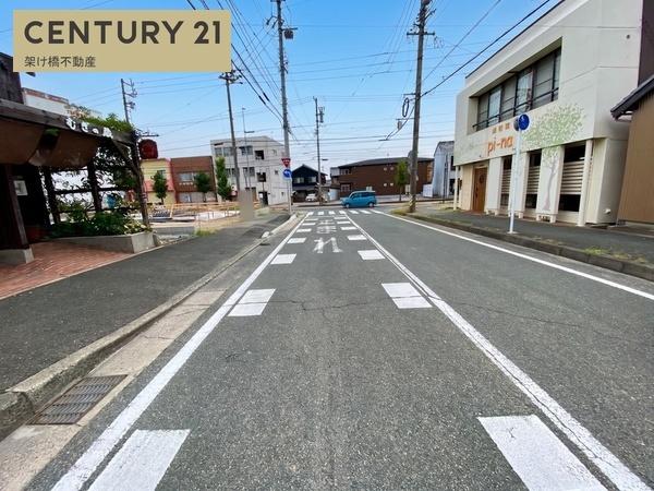 蒲郡市八百富町　第1　新築戸建（全2棟）１号棟