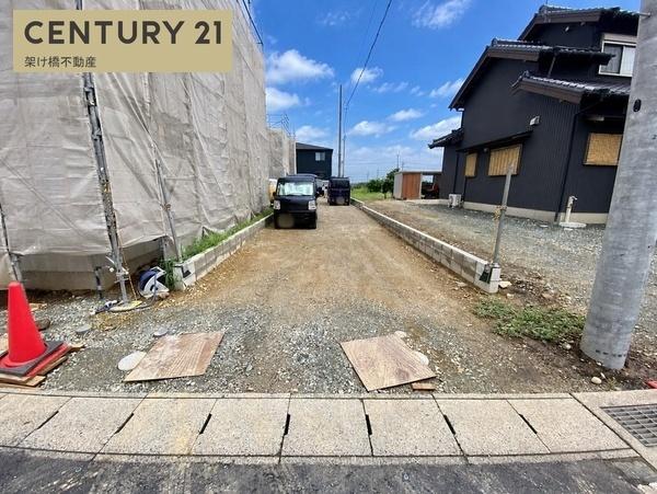 豊川市伊奈町平内５９期　新築戸建（全3棟）２号棟