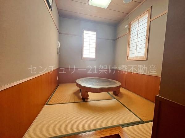 豊川市御油町八面横　店舗