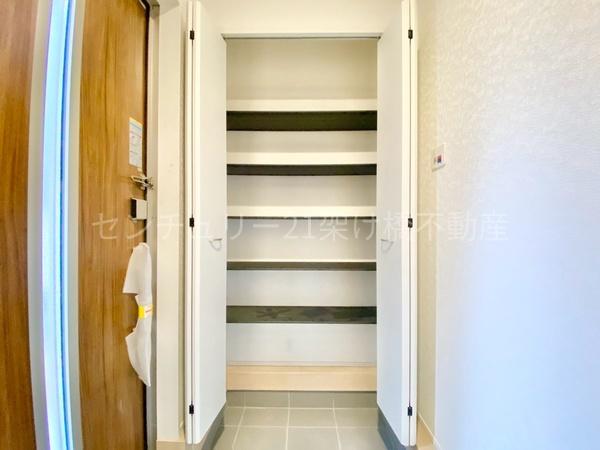 豊川市市田町第16　新築戸建（全２棟）１号棟