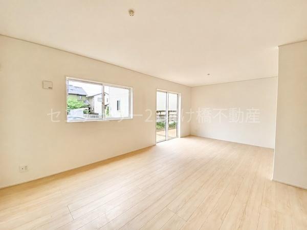 豊川市市田町第16　新築戸建（全２棟）２号棟