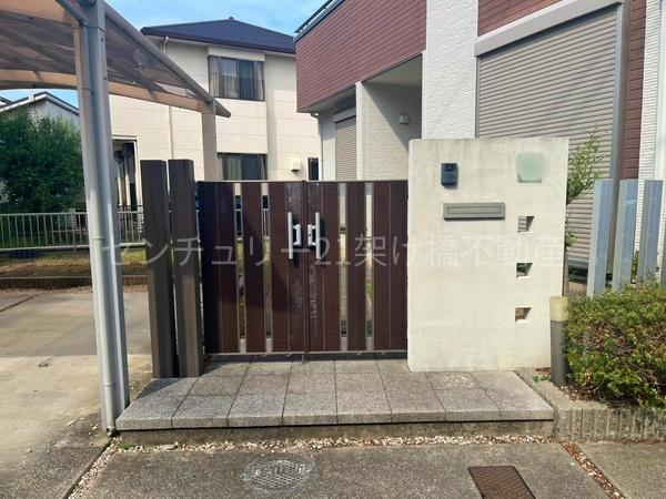 豊川市宿町小山　中古戸建