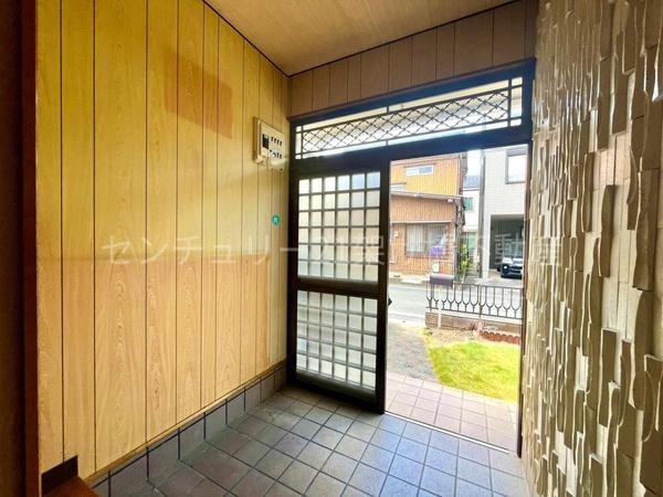 豊川市東光町二丁目　中古戸建