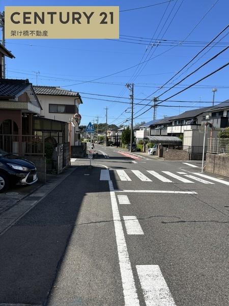 小牧市小松寺2丁目　中古戸建