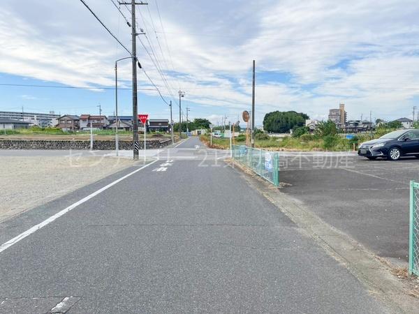 江南市前飛保町河原の土地
