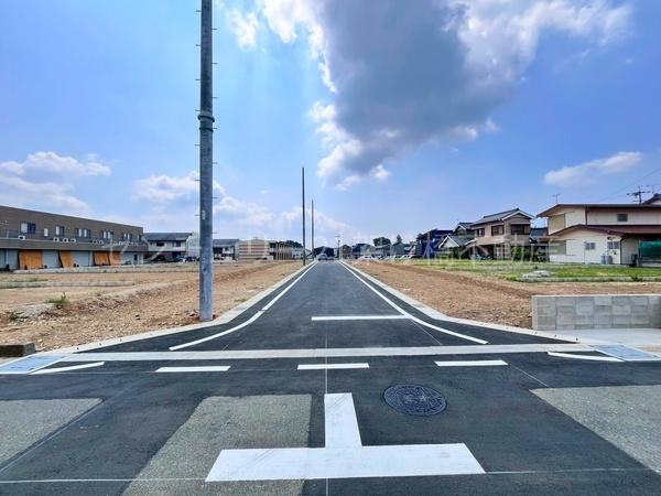 豊川市三蔵子町西浦の土地