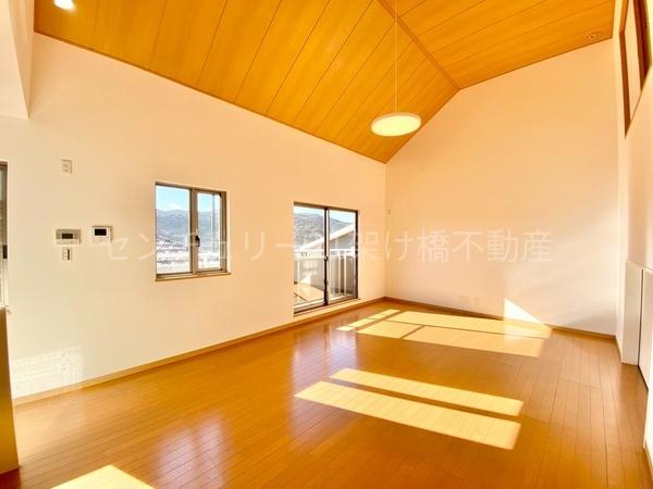 豊川市長沢町大覚の中古一戸建て