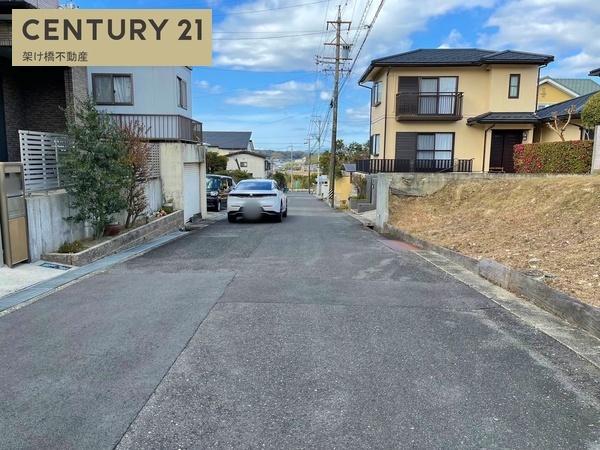 四日市市三滝台１丁目の土地