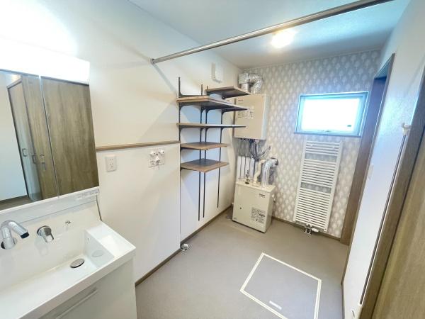 幕別町札内中央町　ＪＲ札内駅　1分　新築分譲住宅　B