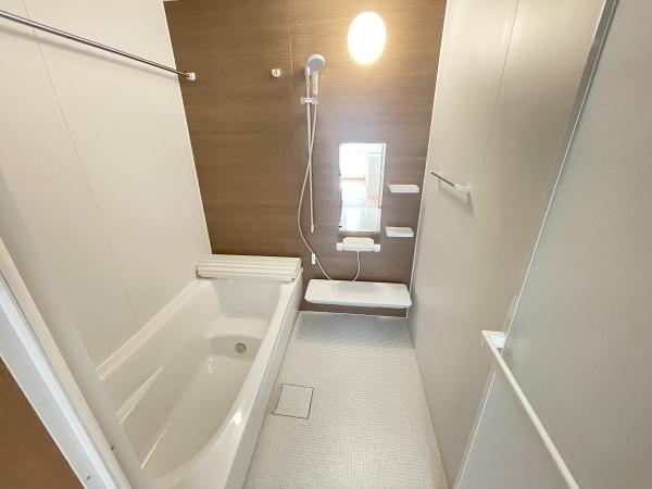 帯広市西2条南37丁目　東棟　新築分譲住宅