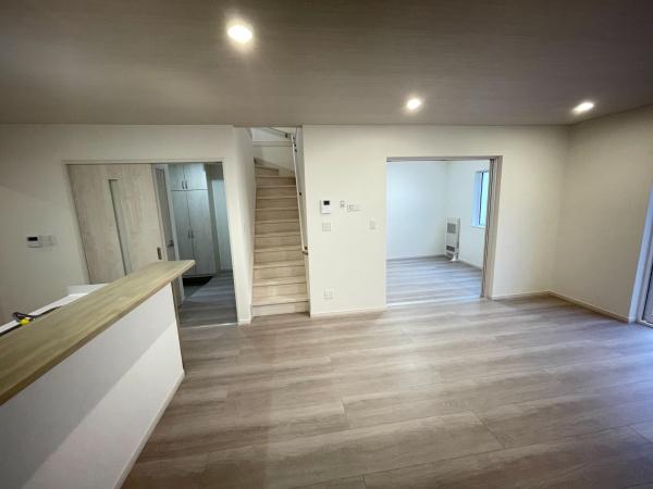 帯広市西2条南37丁目　西棟　新築分譲住宅