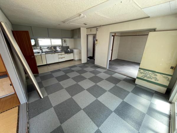 音更町中鈴蘭北6丁目　中古住宅