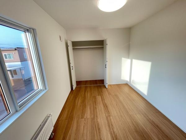 帯広市東7条南23丁目9-7　A棟