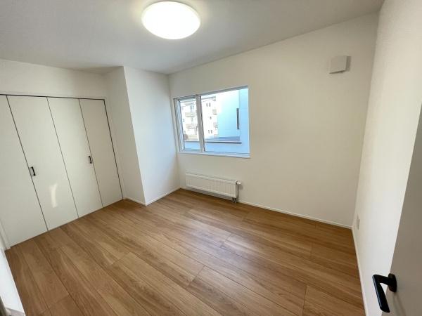 帯広市東7条南23丁目9-7　A棟