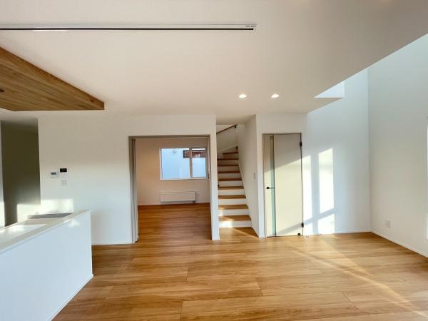 帯広市東7条南23丁目9-7　A棟