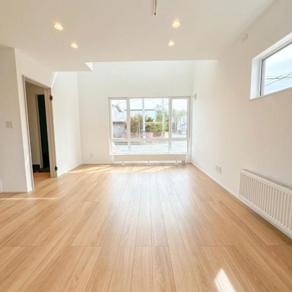 帯広市東7条南23丁目9-7　A棟