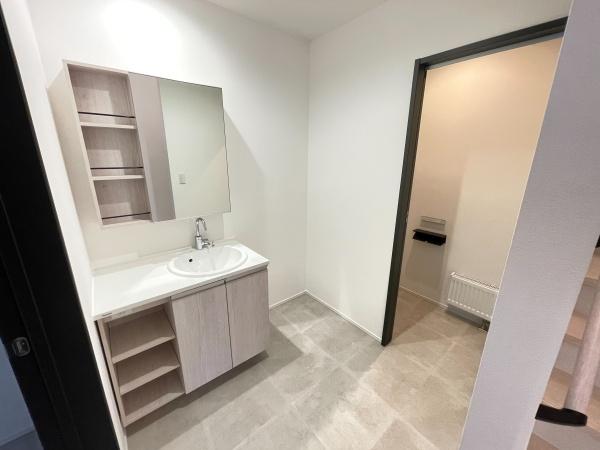 帯広市東7条南23丁目9-7　C棟