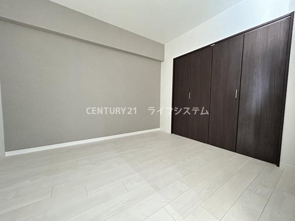 クローバーハイツ森小路1号棟
