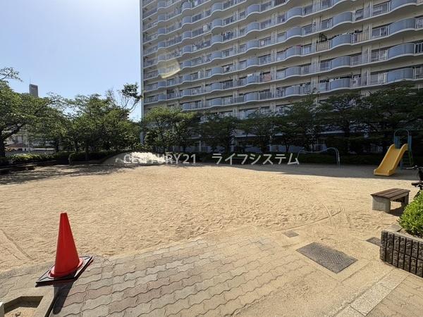 ファミールハイツ城東Ａ棟