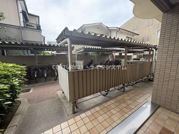 ファミール鶴見