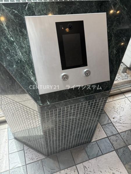 サンメゾン守口ミンスターコート