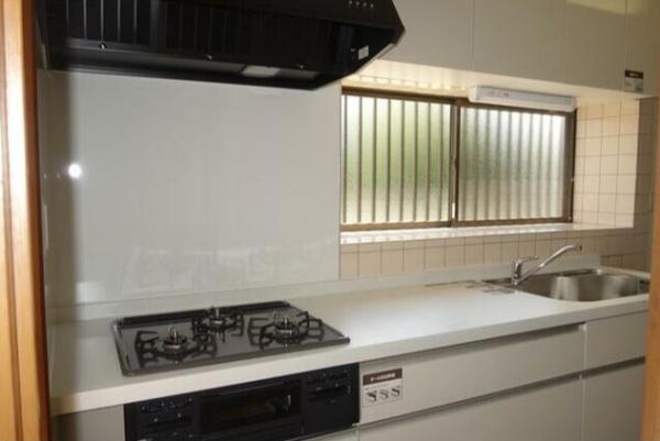 茂原市六ツ野の中古一戸建て