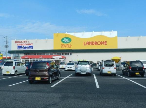 オーシャンビュー白里ダイヤモンドマンション(ランドロームフードマーケット九十九里店)