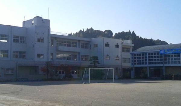 長生郡長南町芝原の中古一戸建て(長南町立長南小学校)