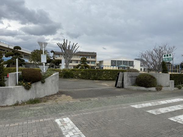 長生郡白子町剃金の中古一戸建て(白子町立南白亀小学校)