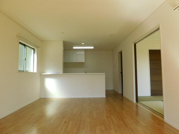 東金市滝の中古一戸建て