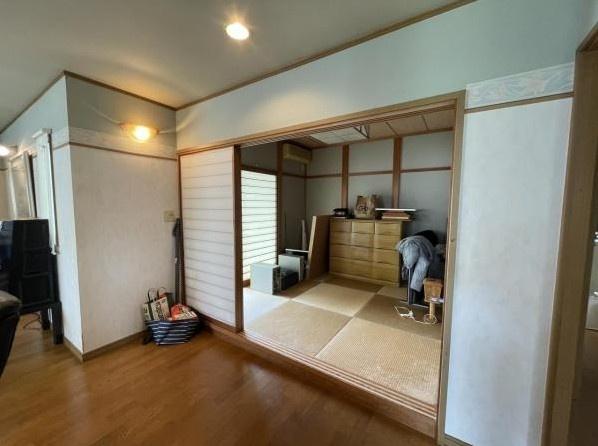 茂原市本小轡の中古一戸建て