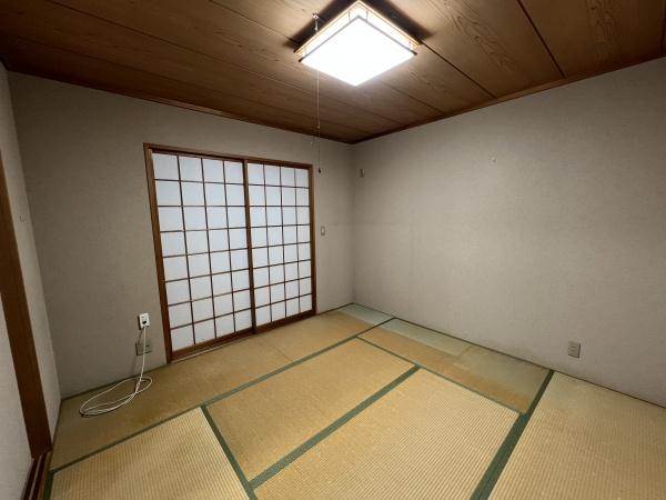 茂原市国府関の中古一戸建て