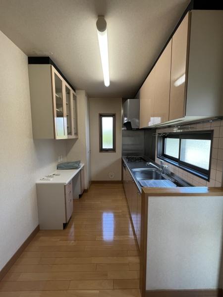 茂原市国府関の中古一戸建て