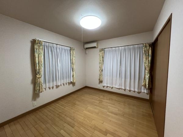 茂原市国府関の中古一戸建て