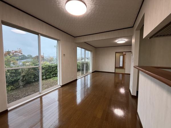 東金市季美の森東１丁目の中古一戸建て