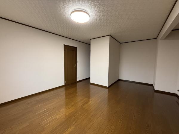 東金市季美の森東１丁目の中古一戸建て