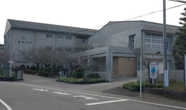 いろどりアイタウン一宮町田町一丁目・１号棟(一宮町立一宮中学校)