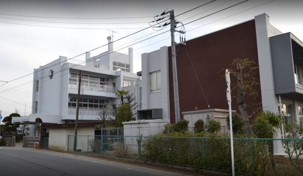 茂原市南吉田の中古一戸建て(茂原市立本納中学校)