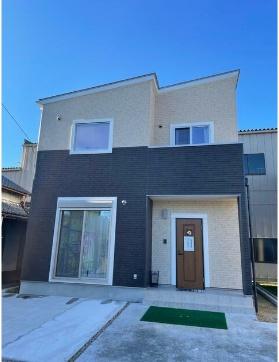 土岐市土岐口南町　一戸建て
