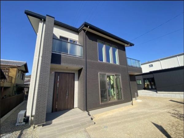 瑞浪市須野志町　一戸建て