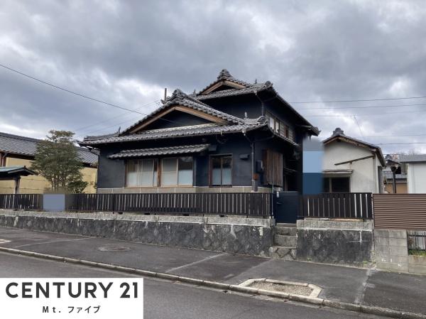 土岐市肥田町　一戸建て