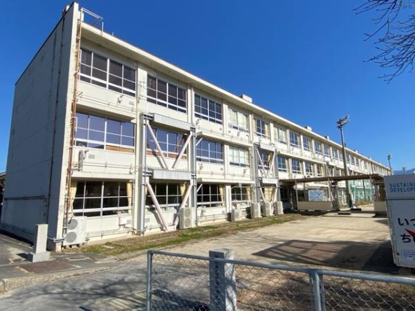 恵那市長島町永田の中古一戸建て(恵那市立長島小学校)